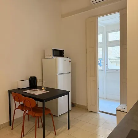 Zach's Apartament *