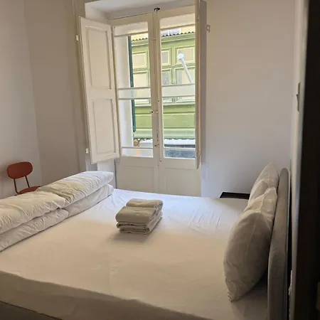 Zach's Apartment