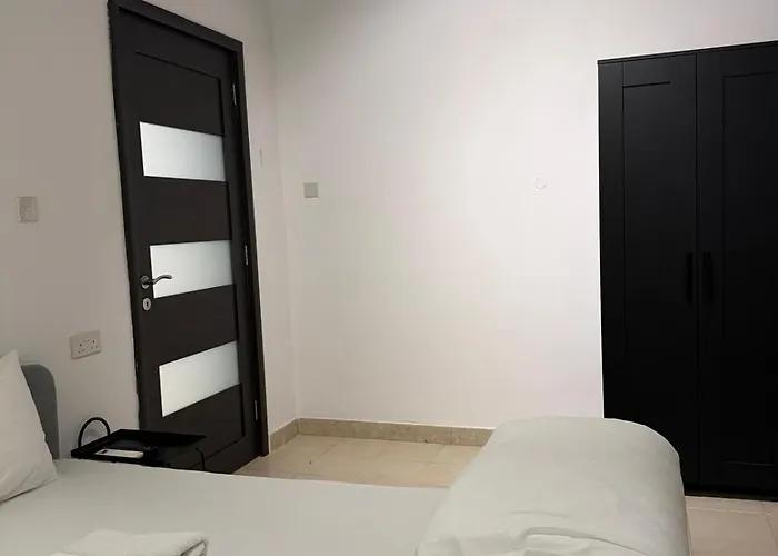 Zach's By Vallettastay *